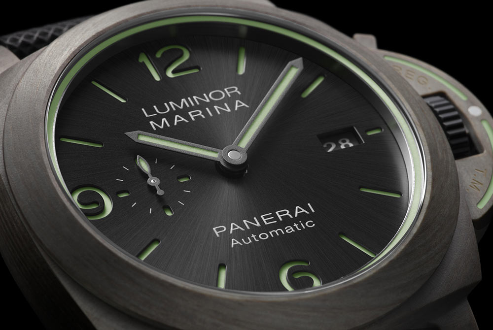 panerai luminor marina fibratech pam1119 closeup