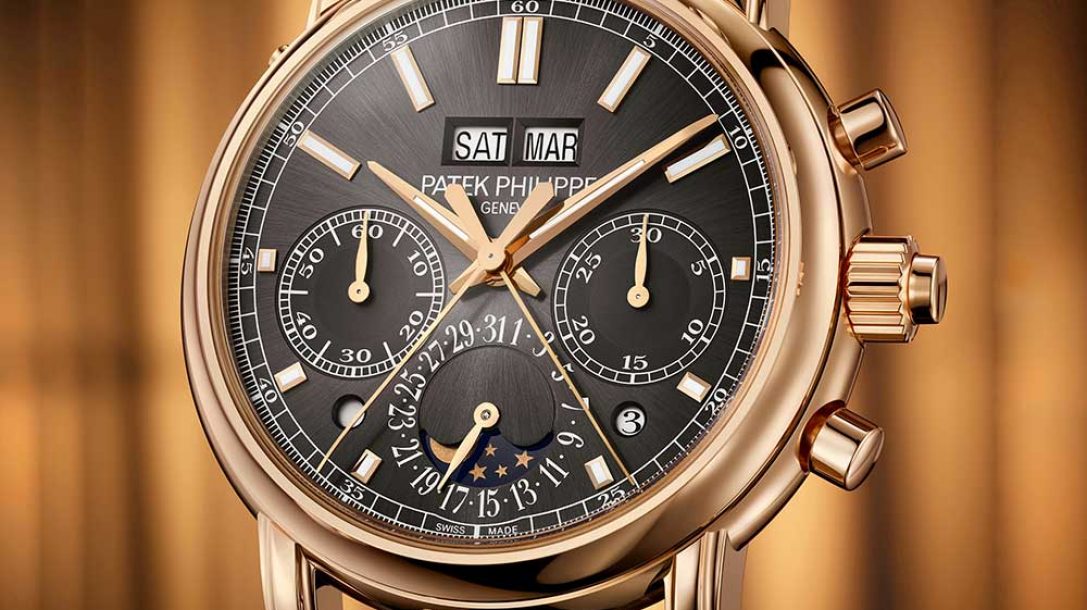 CHRONOGRAPHE À RATTRAPANTE QUANTIÈME PERPÉTUEL 5204R-011 Patek Philippe