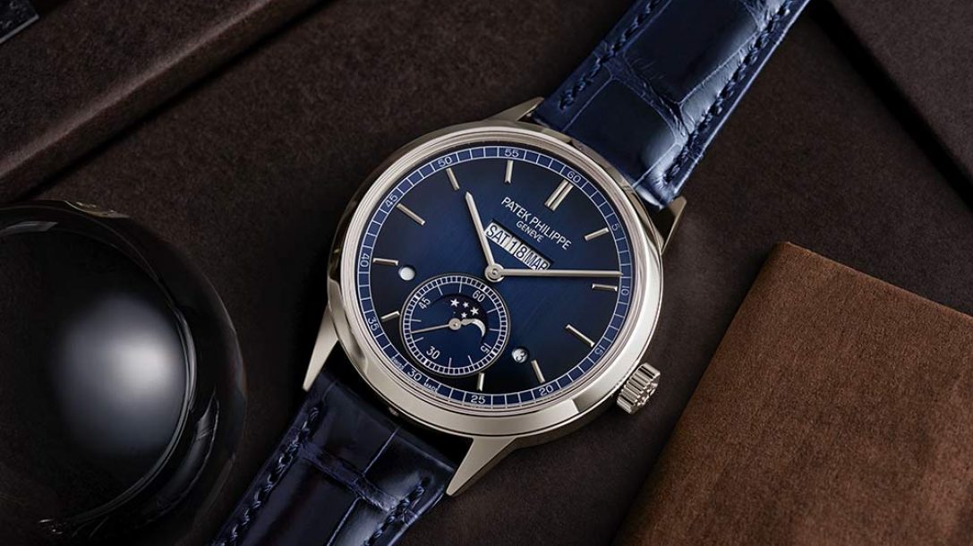 IN-LINE PERPETUAL CALENDAR 5236P Patek Philippe