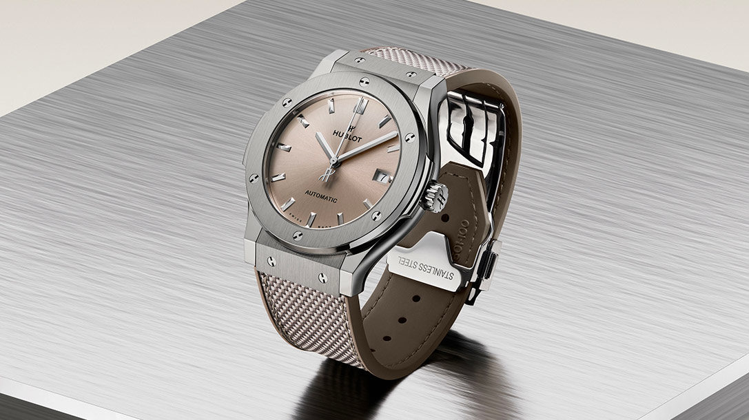 CLASSIC FUSION ESSENTIAL TAUPE Hublot