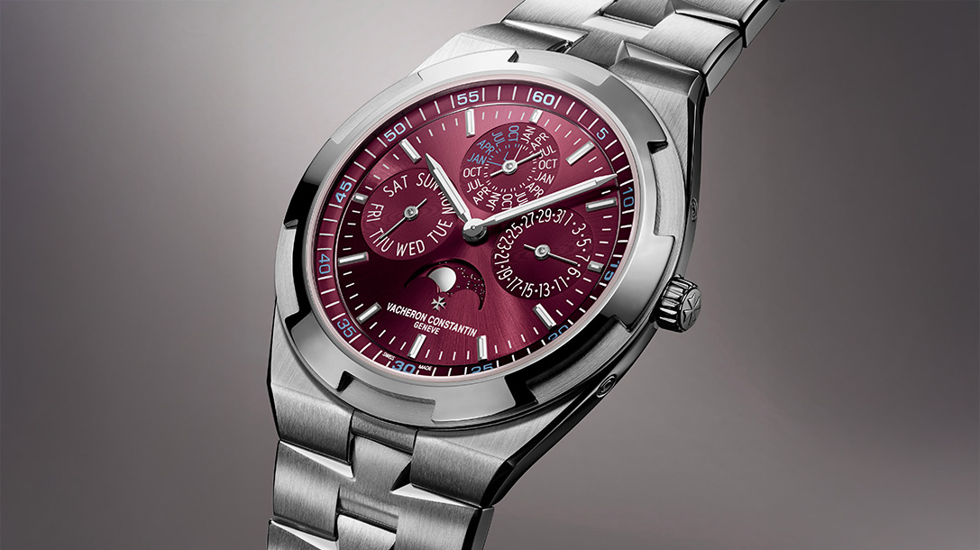 Vacheron Constantin OVERSEAS PERPETUAL CALENDAR ULTRA-THIN