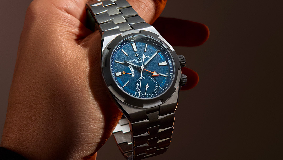 Vacheron Constantin OVERSEAS DUAL TIME CARDINAL POINTS | Watches News